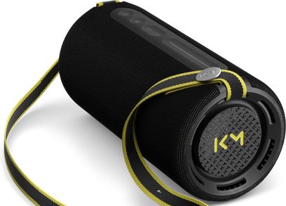 Altoparlante bluetooth portatile Loewe We. HEAR pro nero, vista dall'alto ad angolo, con cinghia nera e gialla