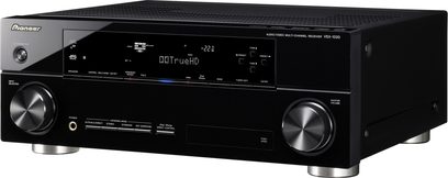 Pioneer VSX-1020 sort hjemmebiografsforstærker, set forfra, blå skærm, sølvfarvede knapper og drejeknapper, 2 hovedtelefonstik foran