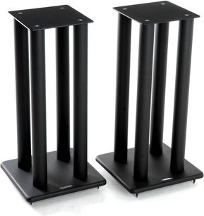To sorte Atacama Audio SL700 gulvhøjttalere i sort, set forfra, med rektangulær vertikal form og firkantet base, i skinnende sort metal