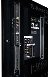Sharp LC-42DH77E-tv, set forfra, analog og digital lyd/video-tilslutning, HDMI- og USB-porte