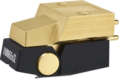 Audio Technica AT-VM760xSL pickup i gyldent, tekstureret metal med mat sort base, set fra venstre i trekvart vinkel, kantet form med top med to gevindhuller, gyldent sidehjul og to cylindriske bagstifter