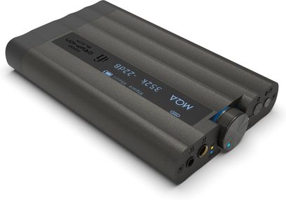 DAC portatile iFi Audio xDSD Gryphon nero, chassis in metallo zigrinato con manopola del volume, connettori per cuffie sul pannello frontale