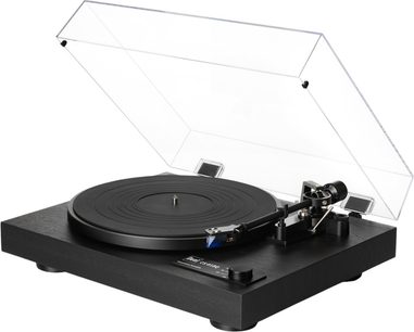 Platine vinyles hi-fi Dual CS 618 Q noire en bois texturé avec plateau caoutchouc noir, capot acrylique transparent relevé, bras de lecture métallique à droite et commande rotative avant, vue de trois-quarts avant