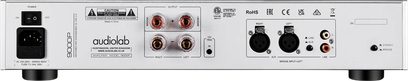 Audiolab 9000P aukštos raiškos galios stiprintuvas, vaizdas iš galo, garsiakalbių jungtys, XLR ir RCA įėjimai sidabriniame skydelyje