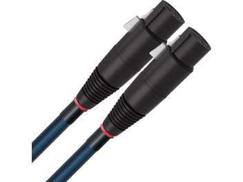 Analogowy kabel audio XLR Oasis 10 XLR 1m, czarne cylindryczne złącza, żebrowane końcówki, czerwone pierścienie, ciemnoniebieska osłona.