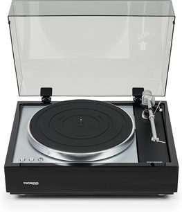 Hi-fi pladespiller Thorens TD 1600 i sort lak set forfra, glaspladespiller, tonearm med pickup