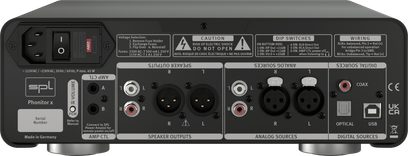 Préampli casque haute-fidélité Phonitor X noir avec panneau arrière comprenant prises secteur, sorties haut-parleurs, sources analogiques et numériques