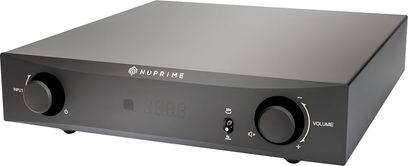 Nuprime IA-9XG integreret stereoforstærker sort, set forfra i vinkel, front med central skærm og to drejeknapper