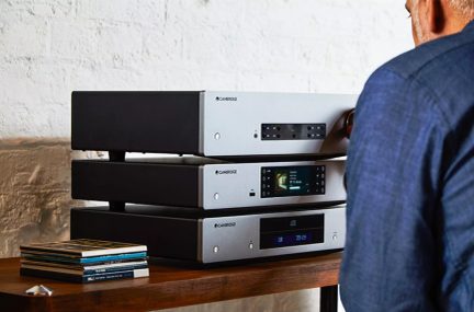 Cambridge Audio CXA81