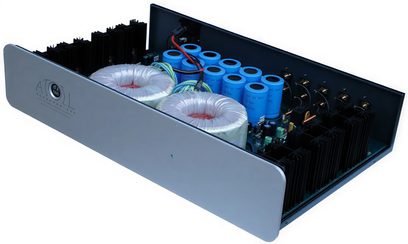 Atoll Elektronik AV500 Schwarz (mit Trigger), Mehrkanalverstärker, perspektivische Frontansicht mit geöffneter Haube, die die internen Komponenten zeigt