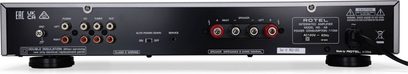 Ampli hi-fi intégré stéréo Rotel A8 noir, vue arrière, connecteurs RCA, borniers haut-parleurs, interrupteur, inscriptions techniques