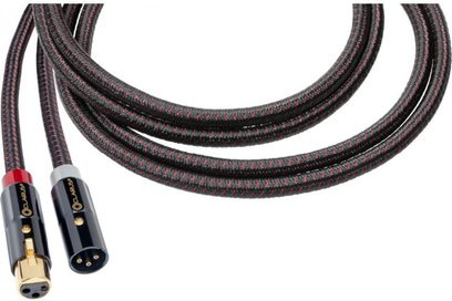 Cavo audio digitale AES/EBU con guaina intrecciata nera e rossa, connettori XLR maschio e femmina neri con dettagli dorati