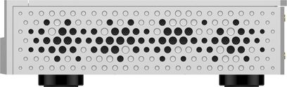 Sølvfarvet aluminiumsbundpanel med stort gitter af graduerede, cirkulære perforeringer, nærbillede forfra, to synlige sorte cylindriske fødder
