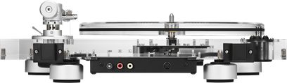 Hi-fi vinylpladespiller Audio Technica AT-LPA2 i transparent akryl med dobbeltlags pladetallerken, sølvfarvet tonearm placeret til venstre, sølvfarvede cylindriske metalfødder og sort bagpanel med RCA-tilslutninger, set bagfra