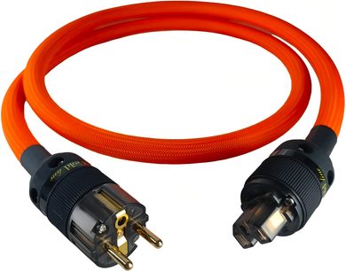 Síťový kabel Taga Harmony GTPC-TS 1m, oranžový opletený plášť, černé Schuko a IEC konektory, pozlacené kolíky, šikmý pohled