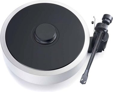 Pro-Ject RPM 6.1 SB sort pladespiller, set ovenfra med tonarm, på hvid baggrund