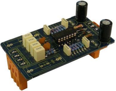 Scheda elettronica verde Atoll Electronique modulo phono P50 MM, componenti saldati, supporto in plastica arancione