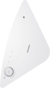 Trådløs, tilsluttet Samsung WAM551 højttaler i hvid, set forfra, med afrundet trekantet form, knapper og drejeknap på siden