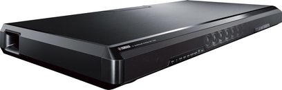 Yamaha SRT-1000 schwarze Soundbar, Frontansicht, längliche rechteckige Form, schwarzes Gitter auf der Vorderseite