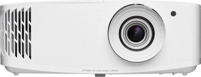 Optoma UHD42 hvid videoprojektor set forfra, centreret linse, sideventilationsriste, på ensfarvet hvid baggrund