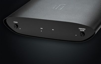 Předzesilovač gramofonu iFi Audio Zen Air Phono černý, detailní pohled shora, přední panel s tlačítky a nápisy