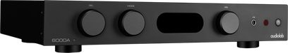 Amplificatore hi-fi stereo Audiolab 6000A nero, pannello frontale con tre manopole, display centrale e presa cuffie