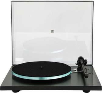 Platine de vinil hi-fi Planar 3 RS com célula Nd5, vista frontal, tampa transparente levantada, prato circular preto e braço à direita