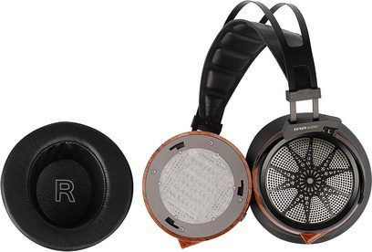 Åben hi-fi hovedtelefon fra Sendy Audio Apollo med cirkulære transducere, ovale læderpolstrede ørepuder og polstret sort hovedbøjle