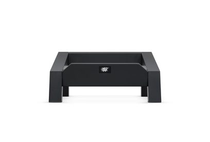 Suport de boxă jos Mofi Electronics SourcePoint 10 negru, vedere din față, structură pătrată cu patru picioare