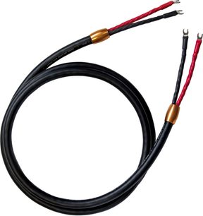 Schwarzes Lautsprecherkabel, zwei vergoldete Ummantelungen, vier abisolierte Leiter in Rot und Schwarz, Metallgabelstecker, Cardas HP Clear Reflection Beschriftung, Komplettansicht