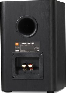 JBL Studio 220 sort bogreolhøjttaler, set forfra, med højttaler, basrefleksport og tilslutningsklemmerne synlige