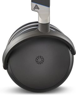 Audeze Maxwell 2 ANC Xbox gamingheadset i sort, sidevisning af en ørekop med Audeze-logo på hovedbøjlen