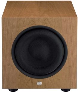 Linn Majik 126 subwoofer i lyst træ set forfra, sort cirkulær højttaler indbygget