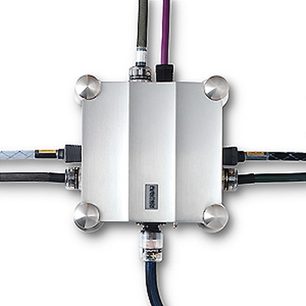 Kabel zasilający Furutech Pure power 6, srebrne złącza IEC i Schuko, czarna i fioletowa osłona