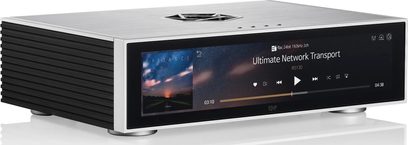 Netzwerk-Audioplayer Rose RS130 silberfarben, Frontansicht, Display zeigt "Ultimate Network Transport", Frontblende aus gebürstetem Aluminium