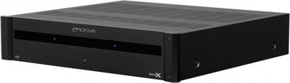 Amplificador de potencia Emotiva BasX A‐2 negro, panel frontal con botones e indicadores luminosos, vista frontal
