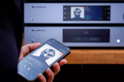 Connettività estesa con Apple Airplay2, Chromecast e Roon