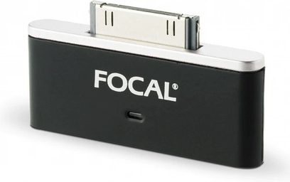 Focal iTransmitter trådløs sender, sort rektangulær, hvidt logo, stik på toppen, på hvid baggrund