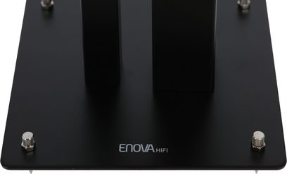 Enova HIFI MAJESTY 60 BL černá, pohled shora, černý obdélníkový podstavec, 2 vertikální sloupy, 4 kovové nohy