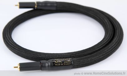 MPC Audio Absolute sort digital RCA-lydkabel, RCA-stik med forgyldt belægning, sort flettet kappe, set oppefra