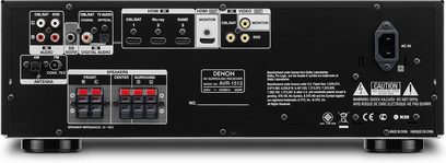 Denon AVR-1513 sort audio-/videforstærker, set forfra, med tilslutninger, knapper og frontdisplay