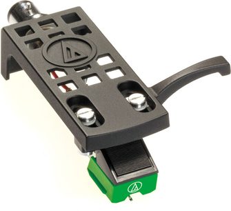 Sort metalarm til afspilning med pickup og nål, på den sorte Audio Technica AT-LP120-USB HC vinyl-pladespiller