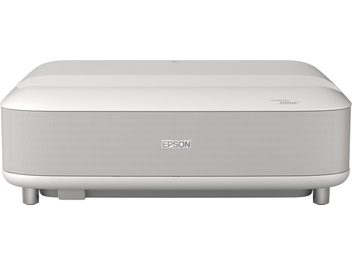 Epson EH-LS670 Videoprojektor weiß, Vorderansicht, großes perforiertes Frontgitter und abgerundete Ecken