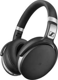 Sennheiser HD 4.50BTNC trådløs circumaural hovedtelefon i sort, set fra venstre profil, med sølvfarvet hovedbøjle og ørepuder