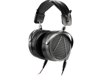 Audeze MM-500 åbne hovedtelefoner, store ørekapper i metal og sort læder, polstret hovedbøjle, spiralkabel, hvid baggrund