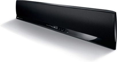 Barra de sonido Yamaha YSP-4100 negra, vista frontal, forma alargada y delgada, rejilla metálica en la parte delantera