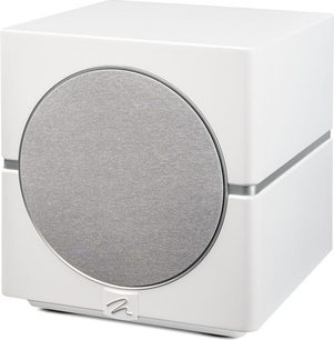 Subwoofer Dynamo 10 blanco lacado, vista en ángulo, forma cúbica, rejilla circular gris, base ligeramente elevada