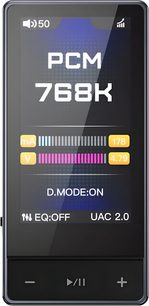 DAC portátil FiiO QX13 preto, frente em vidro, vista frontal, tela PCM 768K e botões -, reprodução/pausa, +