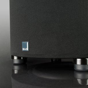 SVS PC-2000 sort askebøg cylindrisk basreflekshøjttaler, sort, sølvfarvet logo, koniske metalfødder