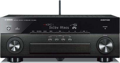 Yamaha RX-A850 sort home cinema-forstærker set forfra, blåt display, knapper og stik på forsiden, Wi-Fi-antenne